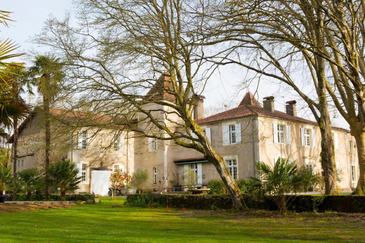 Chateau Saint Martin B&B Pouillon Exterior photo