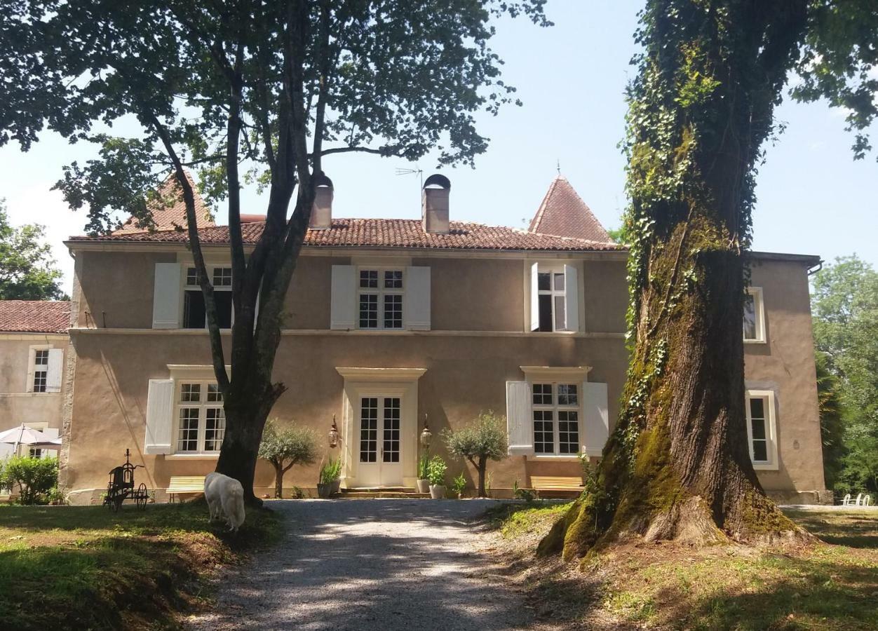 Chateau Saint Martin B&B Pouillon Exterior photo